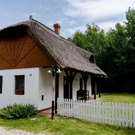 Holiday park Bohem Birtok Es Csarda *